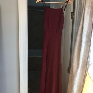 Lulus burgundy maxi dress